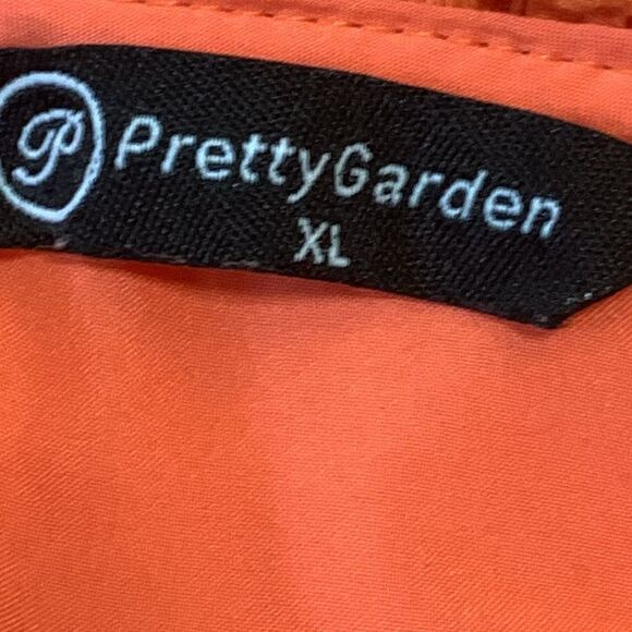 PRETTY GARDEN, XL, blouse, short sleeves,1/4 button down w/liner - Picture 6 of 16